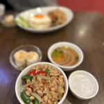 タイ料理キングサイアム - 