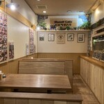 Dining&Cafe CANVAS - 内観