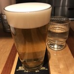 ヒマラヤテーブル - ピルスナー(大山Gビール)。一般的な大手ビールの味わいにイメージは近いけど、クラフトビールならではの深みもあります☆ピルスナーが美味いブルワリーは大抵何を飲んでも美味いです。