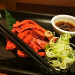 Yakiniku Shusai Miki En - 黒毛和牛ハツ刺し