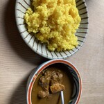 チャイヤ - チキンカリーは1090円