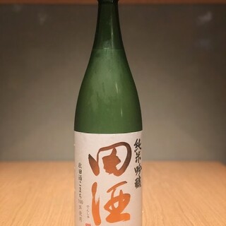 旬の日本酒と海鮮のマリアージュを楽しんで。ビール、果実酒も