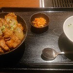 焼肉家 KAZU 神楽坂 - 