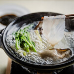 GINZA KUKI - クエと牡蠣の小鍋仕立て