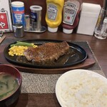 Jambosutekiharapekoya - ライス、味噌汁はサービスでおかわり自由