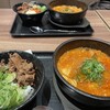 カルビ丼とスン豆腐専門店 韓丼 岡山高柳店
