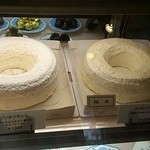 Doitsu Gashi Gebekku - ドイツの伝統的ケーキ(だと思います)