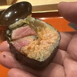 初音鮨 - あん肝と大とろ漬けの巻物