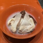 初音鮨 - 栃木のしいたけと大洗産はまぐりの汁物