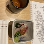 Hakata Hanamidori - 前菜一品目はゴマかんぱち