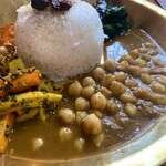 キッチン あずま - ひよこ豆のカレー♡