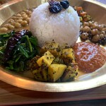 キッチン あずま - サツマイモのスパイス煮♡