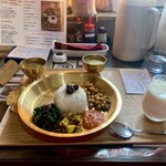 キッチン あずま - 