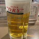 もつ焼き ウッチャン 新宿思い出横丁 - 生ビール(580円)
