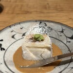 時喰み - 突き出し(焼胡麻豆腐)