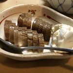 串酒場 そねすけ - いぶりがっこチーズ