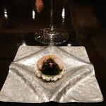 Gaggan Anand - 甘海老、シソ、パパダム