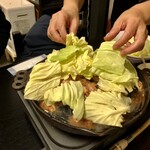 鹿角ホルモン亭 - 