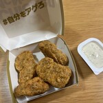 マクドナルド - スパイシーチキンマックナゲット黒胡椒ガーリック(カマンベール＆パルメザンチーズソース)！