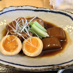 Shikinogochisouya Nagomi - 丁寧は調理で角煮は柔らかで繊維毎にホロリと解れます
                      たまごも大根も味がしみっしみです