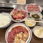 焼肉 平和 - 