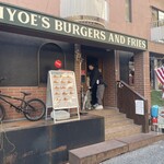 HYOE'S BURGERS + FRIES - 