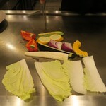 ステーキ＆ワイン シュバルージュ - 農家直送野菜の取り合わせ