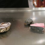 ステーキ＆ワイン シュバルージュ - 鮑_鰤