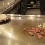 ステーキ＆ワイン シュバルージュ - ビーフピラフ