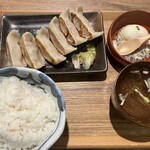 肉汁餃子のダンダダン - 