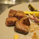 ステーキ＆ワイン シュバルージュ - サーロイン