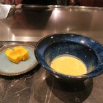 ステーキ＆ワイン シュバルージュ - カボチャパン_バターナッツスープ