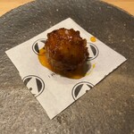 根津 焼鳥 照隅 - 鴨のコロッケ 燻製玉子掛け