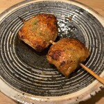 根津 焼鳥 照隅 - ペタ(腰の筋肉)山椒掛け