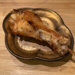 根津 焼鳥 照隅 - 手羽元