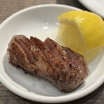 Yakiniku Akami Nikugatou - 