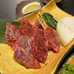 Wagyuu Yakiniku Ushimaru. - 