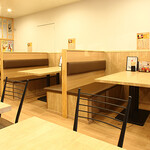 味來 - ソファーテーブル席