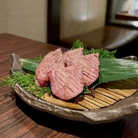 李休 千日前 - 厚切りタン