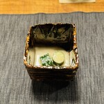 NOMI RESTAURANT - 胡瓜 押すと引く