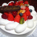 たるみ製菓 - 生クリームのケーキ