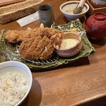 Atsugiri Tonkatsu Yoshihei - 