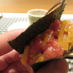 池袋 すし 福寿 - とろたくの手巻き。