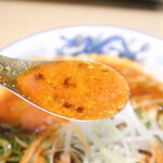 Tanaka Tarou - たんたん麺（4番の『おに辛』3番の『おおしびれ』）のスープ