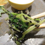池袋 すし 福寿 - 水菜の胡麻和え。