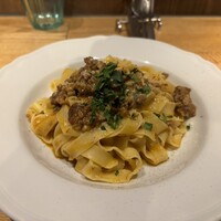 Trattoria VICINO - ボローニャ伝統濃厚ミートソースのタリアテッレ