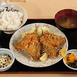 Takazen - 貴膳 ＠八丁堀 日替わり定食 アジフライ 税込900円 ご飯7分目でお願い