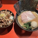 横浜ラーメン 斎藤家 - まぶし丼 ラーメン並 味玉