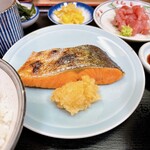 Kisetsu Ryouri Uotake - 銀鮭焼　なかおち