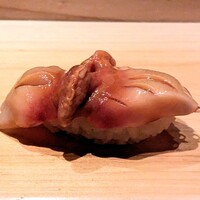 鮨利﨑 青山 - 赤貝